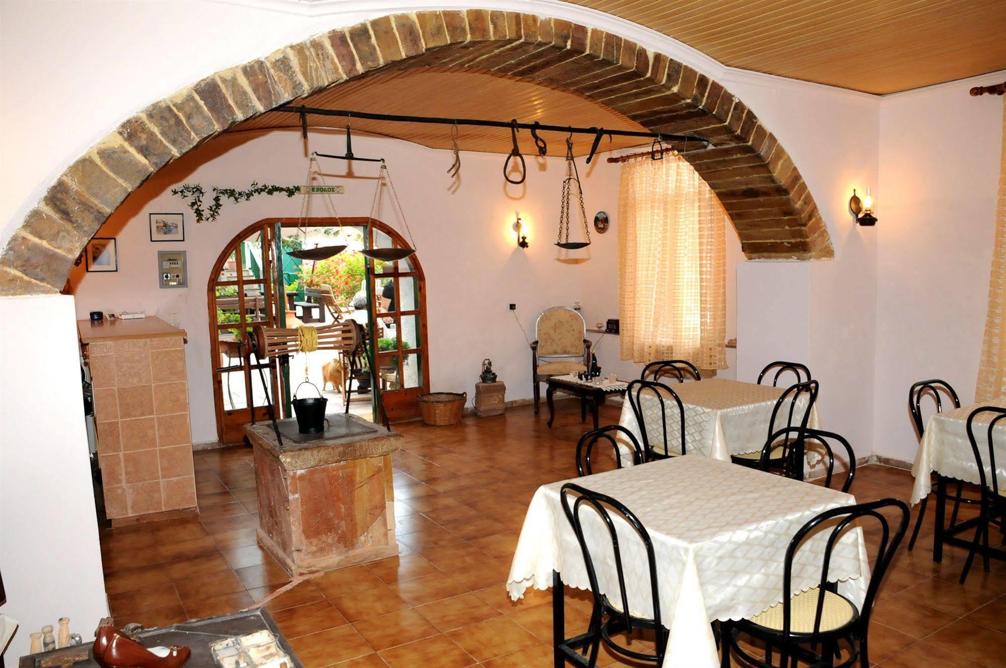 Topakas House Kámbosz Kültér fotó